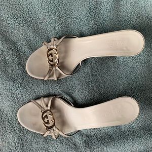 AUTHENTIC VINTAGE GUCCI SANDALS